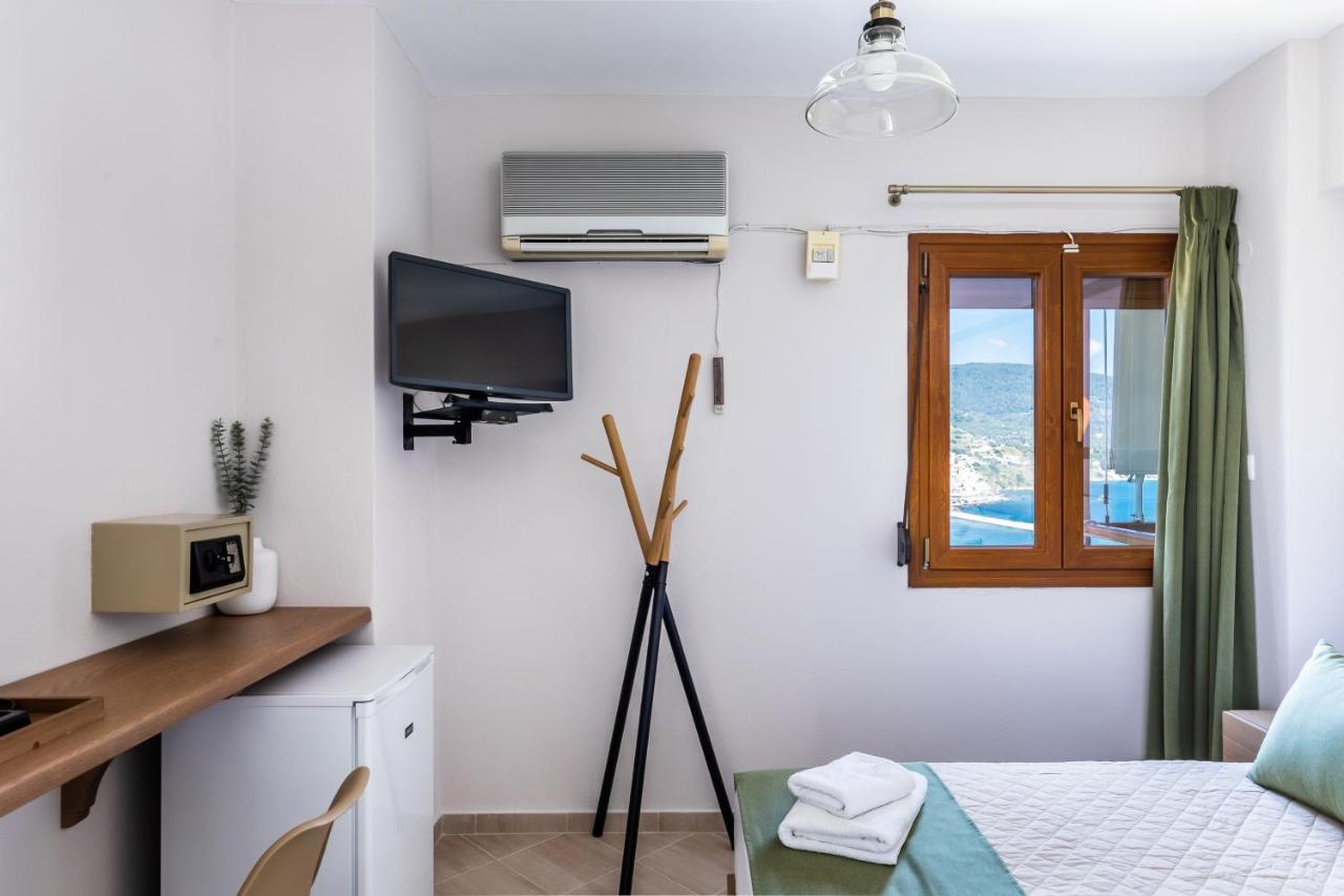 Aegeon Hotel Skópelos Eksteriør bilde